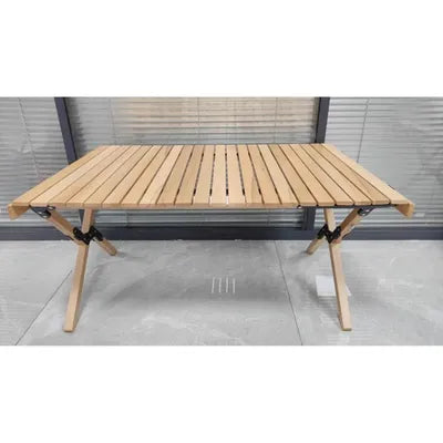 Foldable camping table